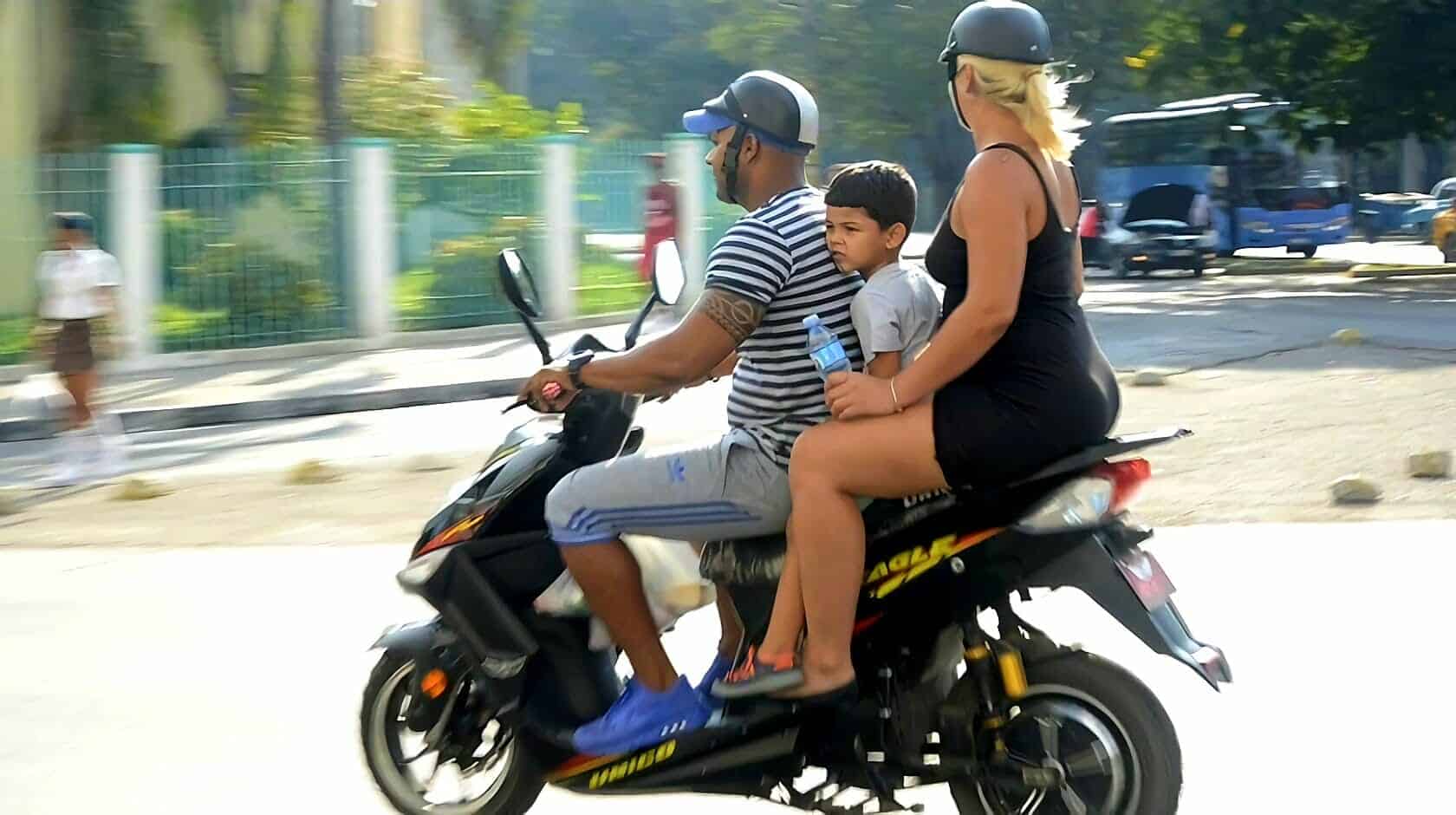 Contin An Los Incendios De Motos El Ctricas En Cuba Afirma Cuerpo De