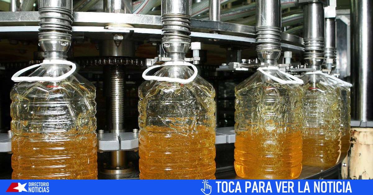 Bolivia Env A Toneladas De Alimentos Y Litros De Aceite A Cuba