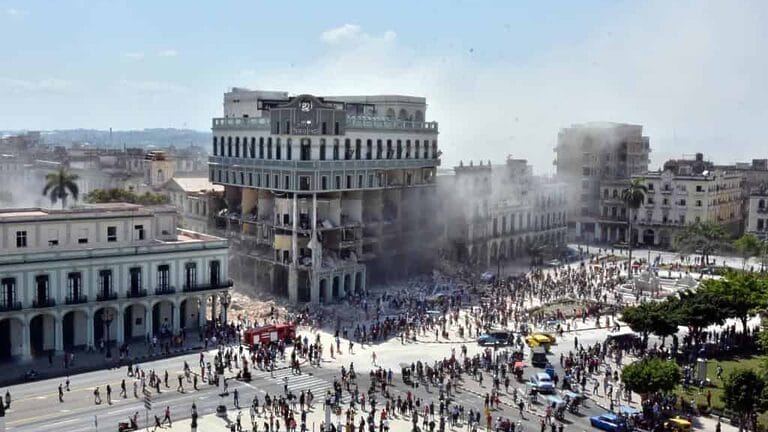 Fallece paciente que se encontraba hospitalizada tras explosión en Hotel Saratoga