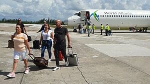 Así funciona la rifa de pasajes gratuitos a Cuba desde Miami