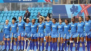 seis jugadoras de hockey de césped femenino, incluyendo su capitana, abandonaron la delegación de Cuba en los Juegos Panamericanos de Santiago de Chile 2023