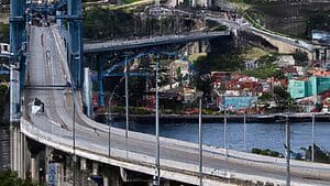 puente colgante habana vizcaya IA