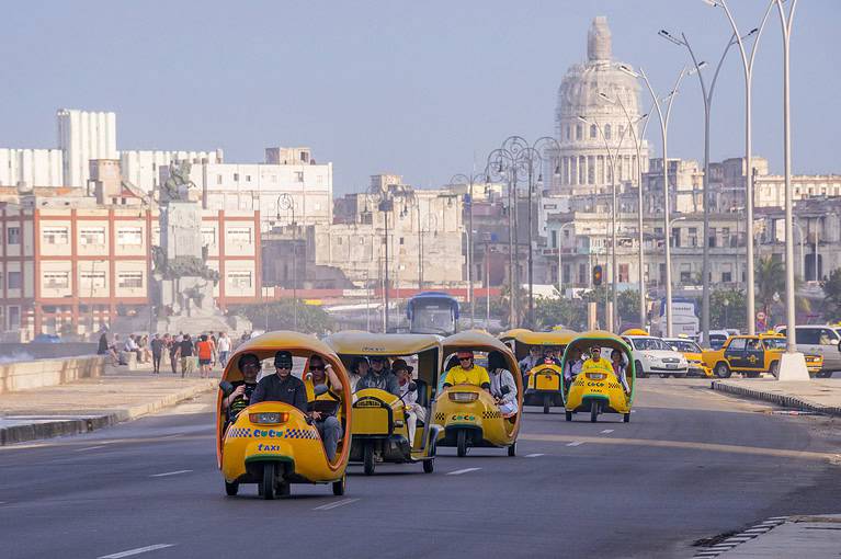 transporte taxis cuba habana