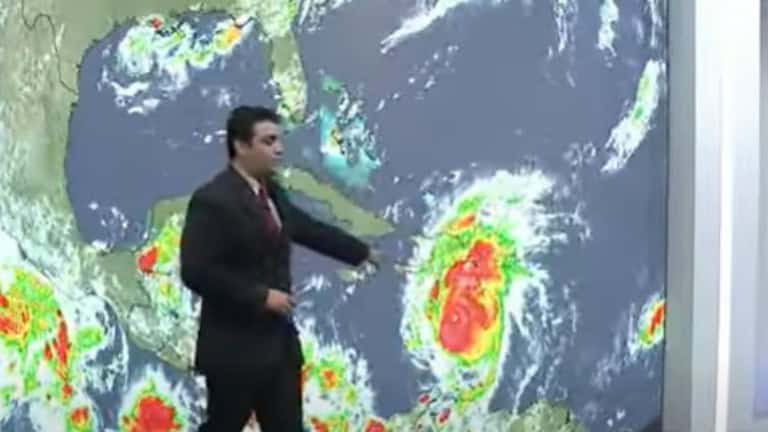 tiempo meteorologia huracan beryl